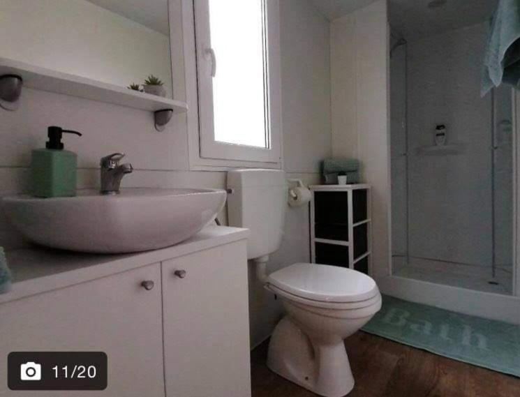 Apartman As Pirovac Bagian luar foto