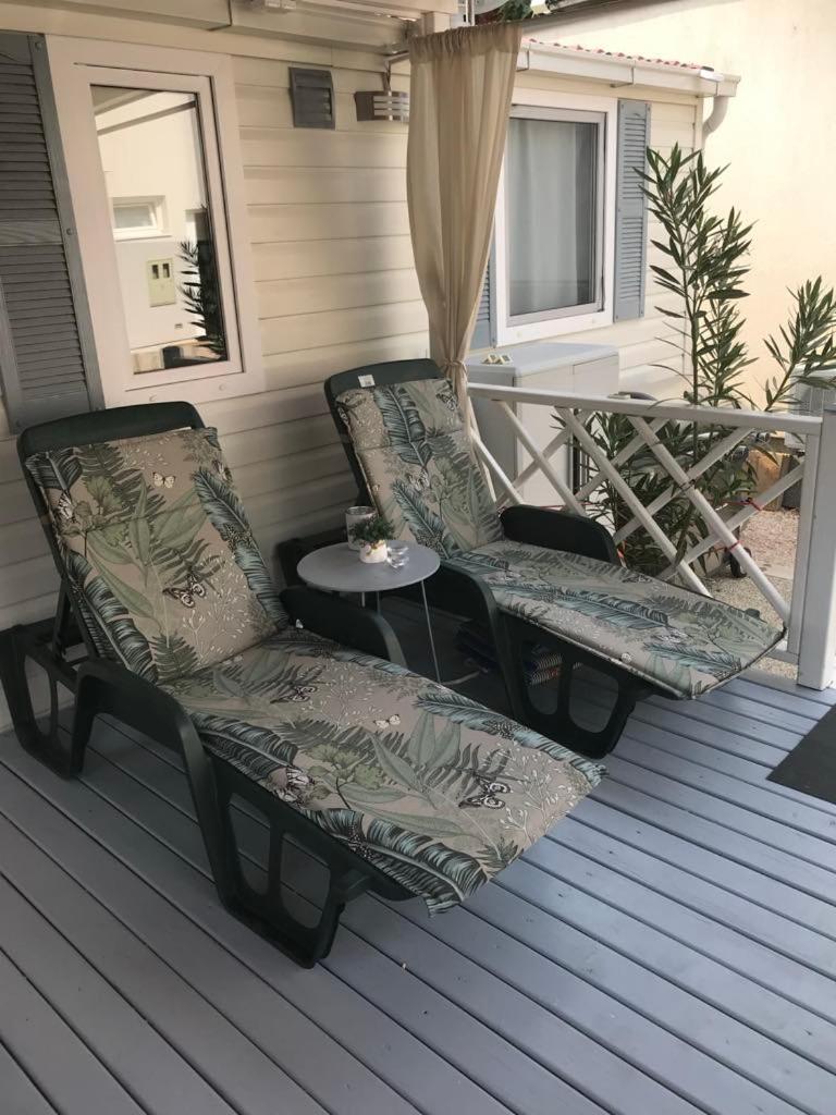 Apartman As Pirovac Bagian luar foto